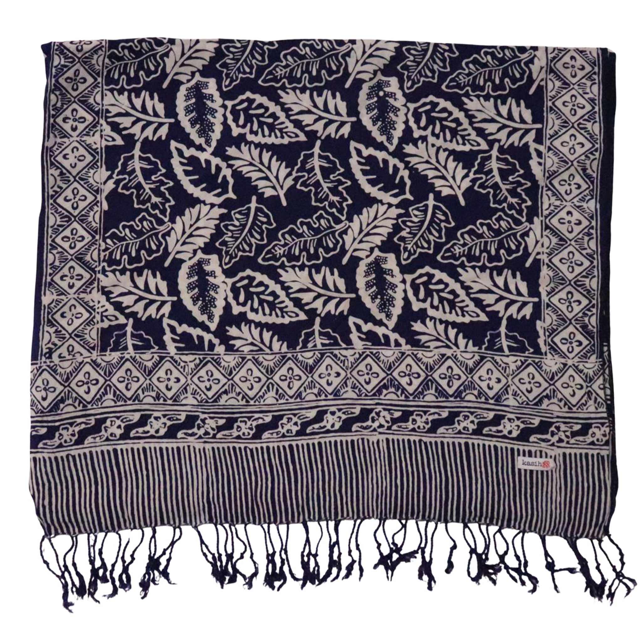 Why Artisan Crafted Clothing Feels Special