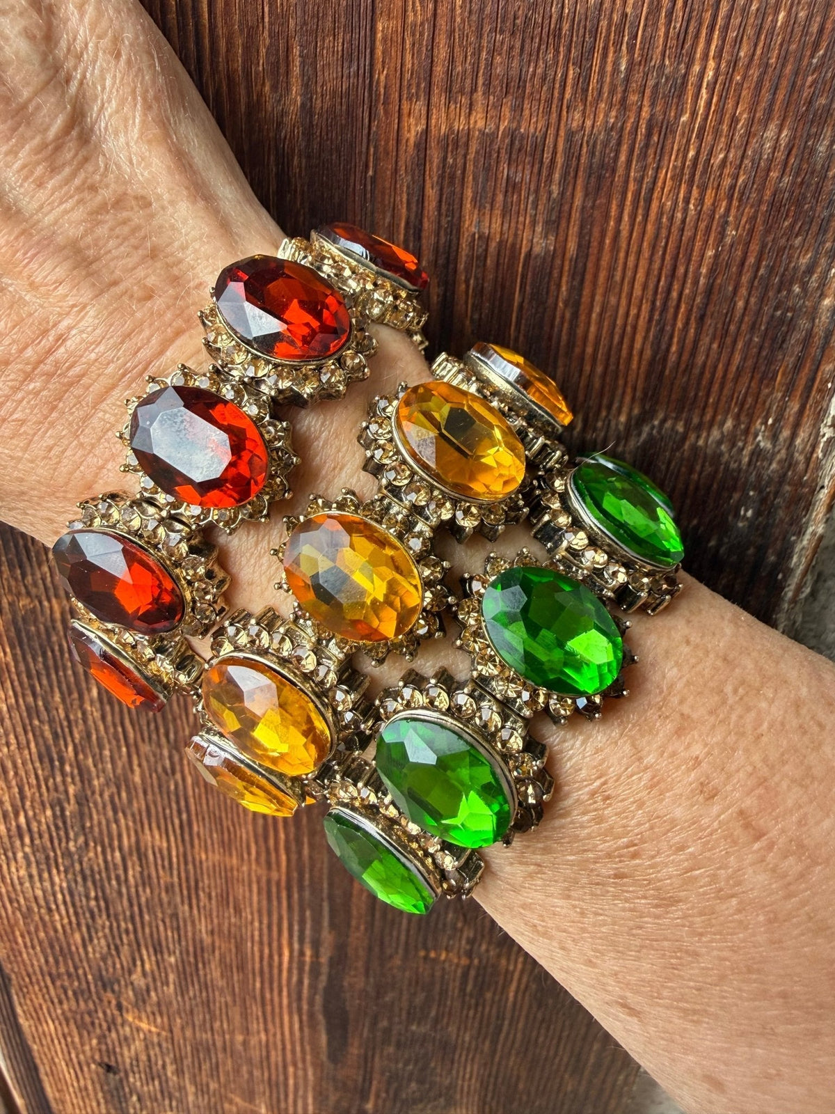 Handmade Bracelets That Make Every Gift Personal - Che Cose Belle