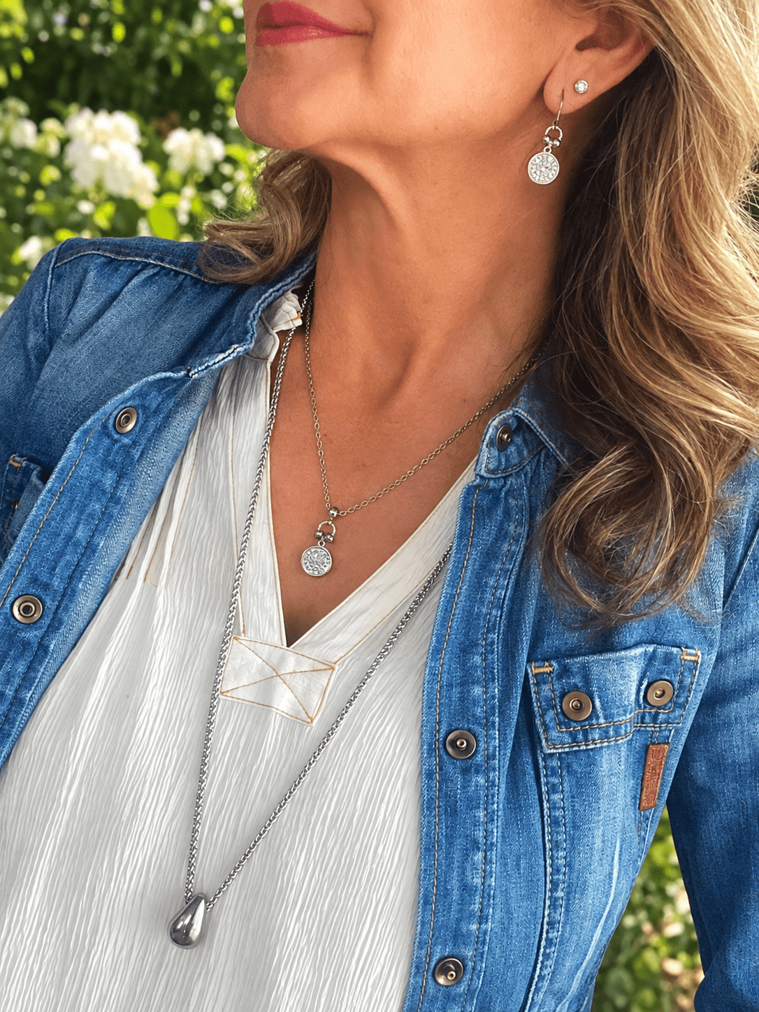 Styling Layered Jewelry for Events with Ease - Che Cose Belle