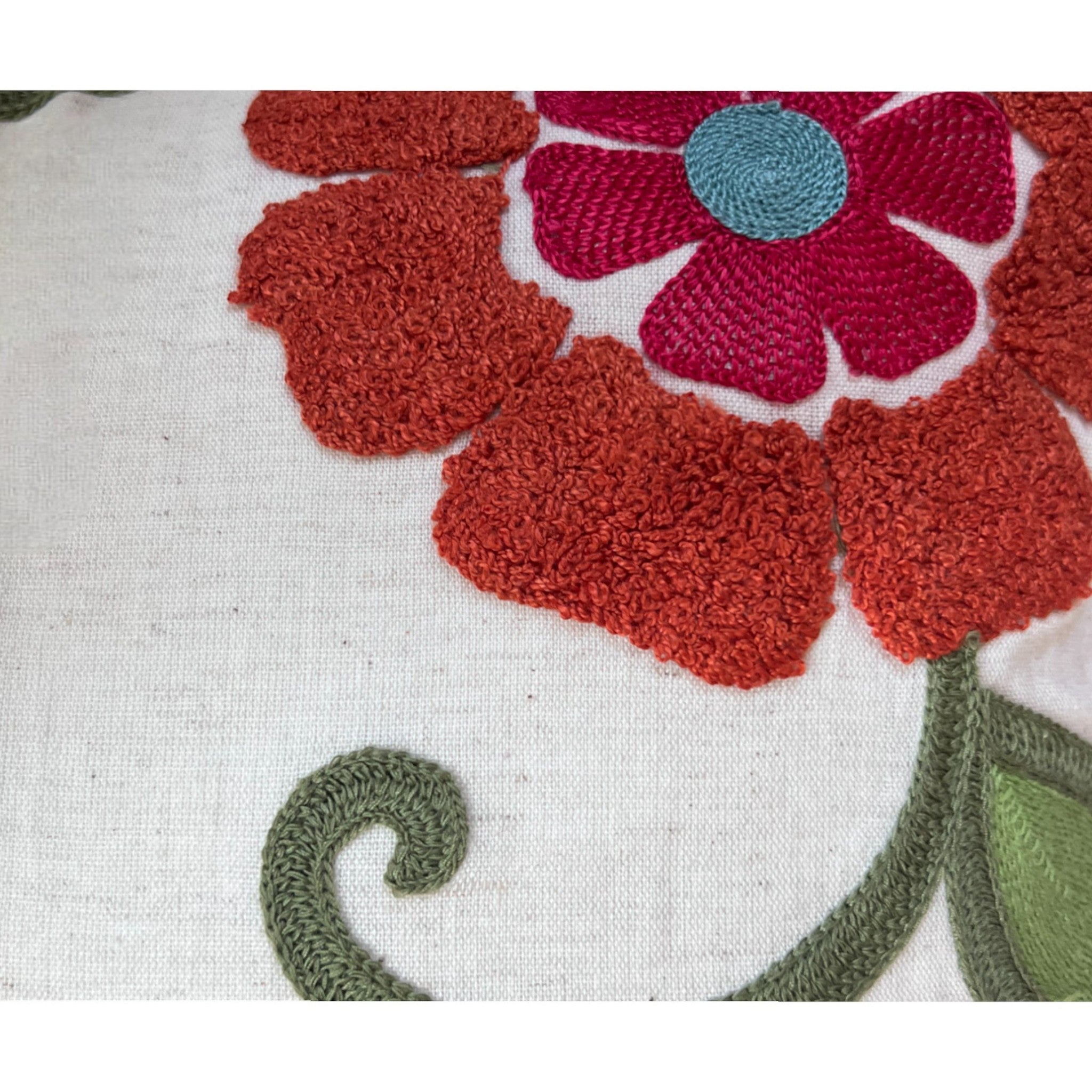 18x18" Embroidered Floral Boho Floral Throw Pillow Decorative Cover - Che Cose Belle