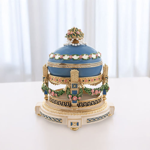 1907 Love Trophies Egg (Cradle with Garlands) Musical Royal Easter Egg - Che Cose Belle