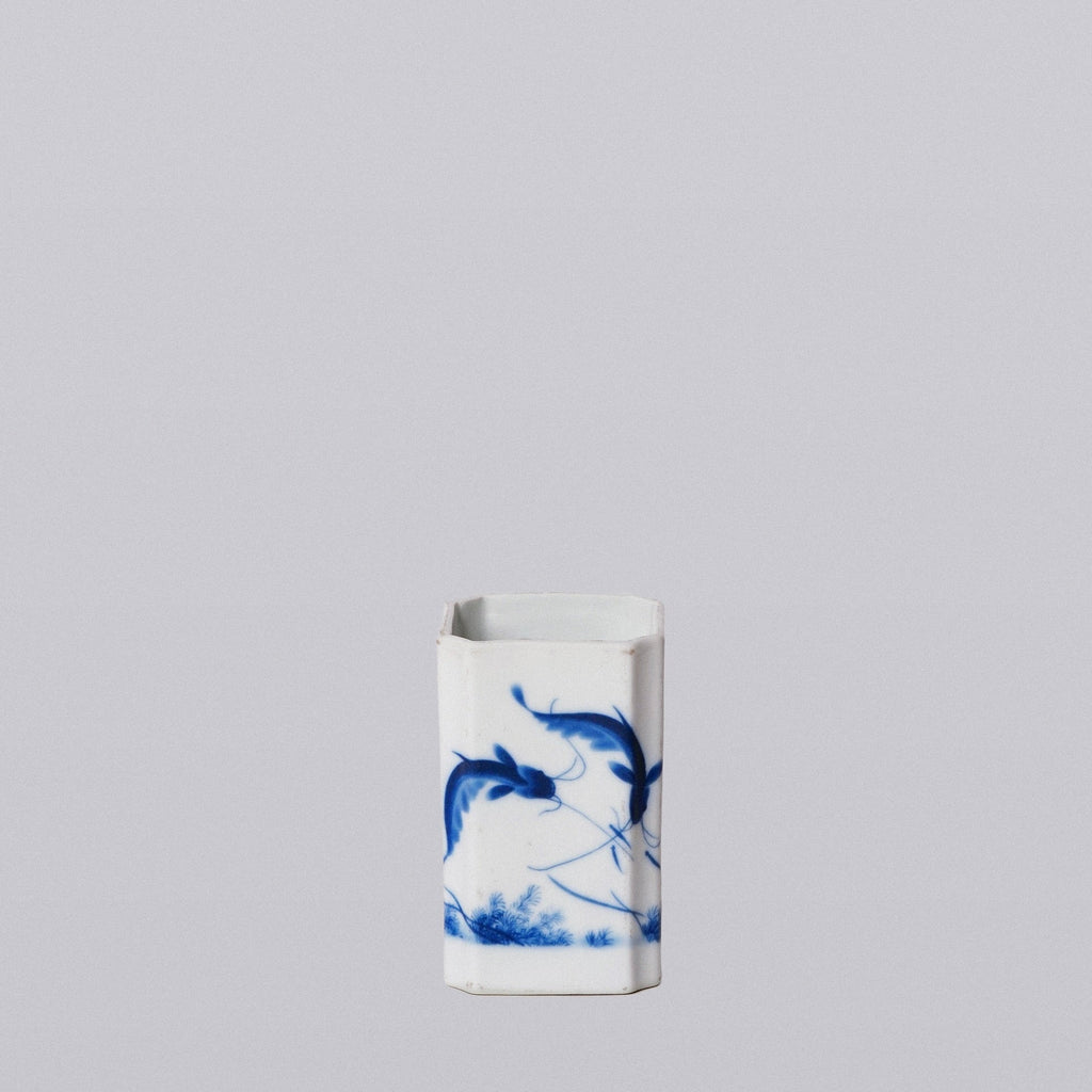 1920s Blue and White Porcelain Fish Square Vase - Che Cose Belle