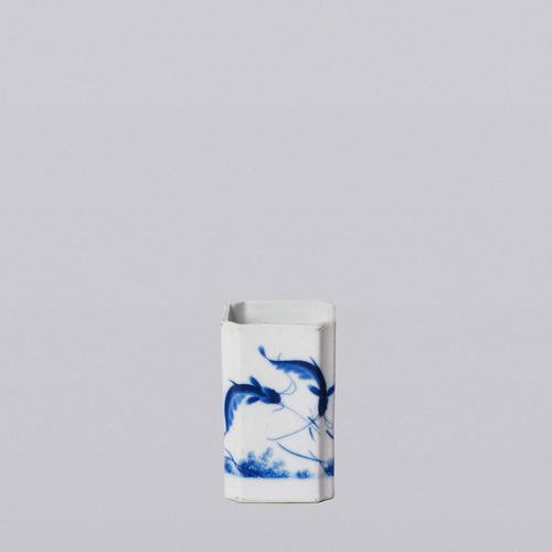 1920s Blue and White Porcelain Fish Square Vase - Che Cose Belle