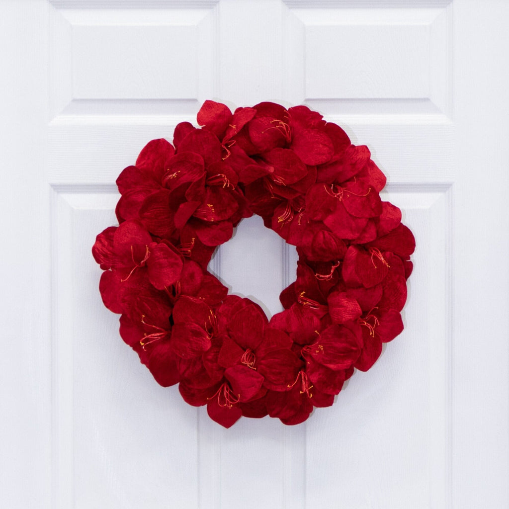 22” Artificial Amaryllis Wreath - Che Cose Belle
