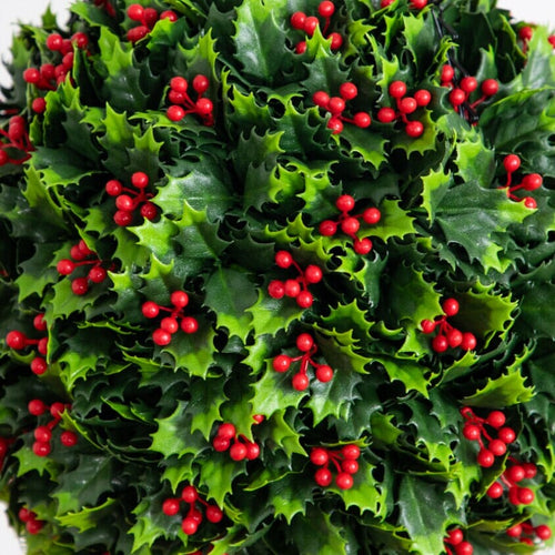 22” UV Resistant Artificial Holly Berry Christmas Hanging Ball (Indoor/Outdoor) - Che Cose Belle