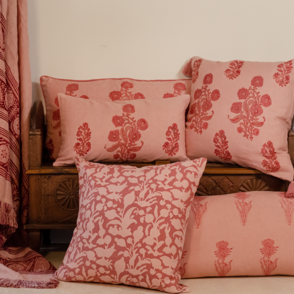 English Garden Decorative Pillow Cover