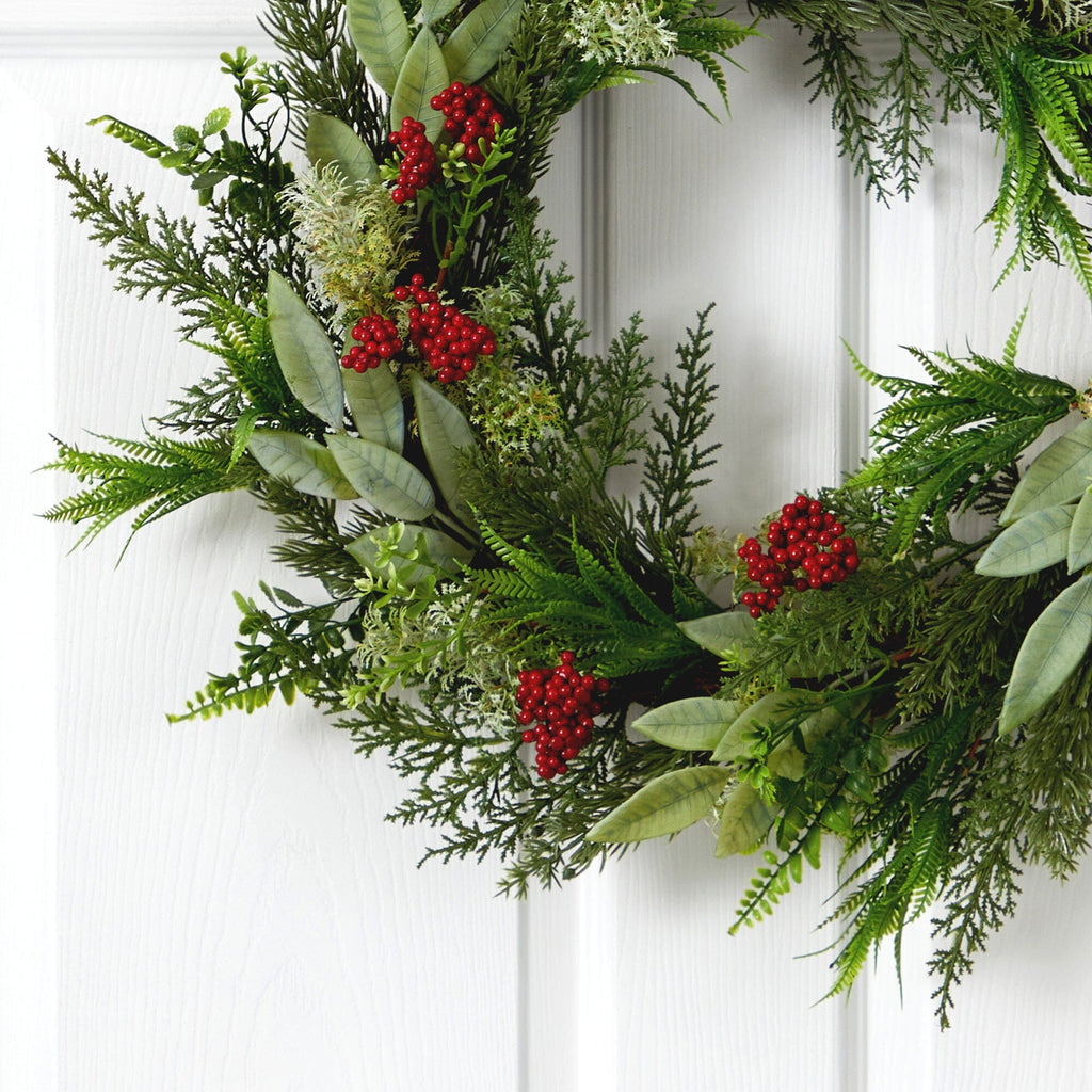 24” Cedar, Eucalyptus and Berries Artificial Christmas Wreath - Che Cose Belle