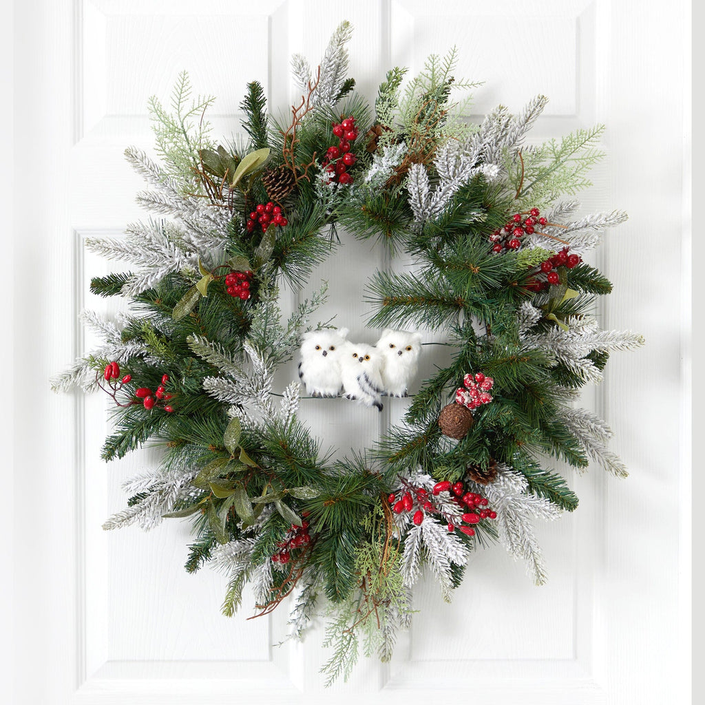 24” Holiday Winter Owl Family Pinecone Berry Christmas Artificial Wreath - Che Cose Belle