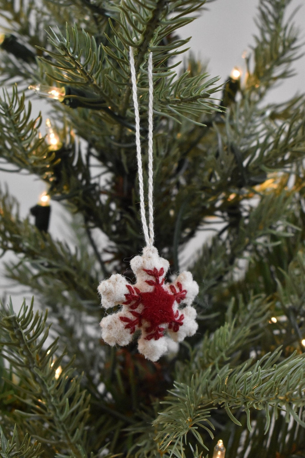 24 Piece Set- Iconic Christmas Mini Tabletop Tree Set- Hand Felted Wool Arcadia Home - Che Cose Belle