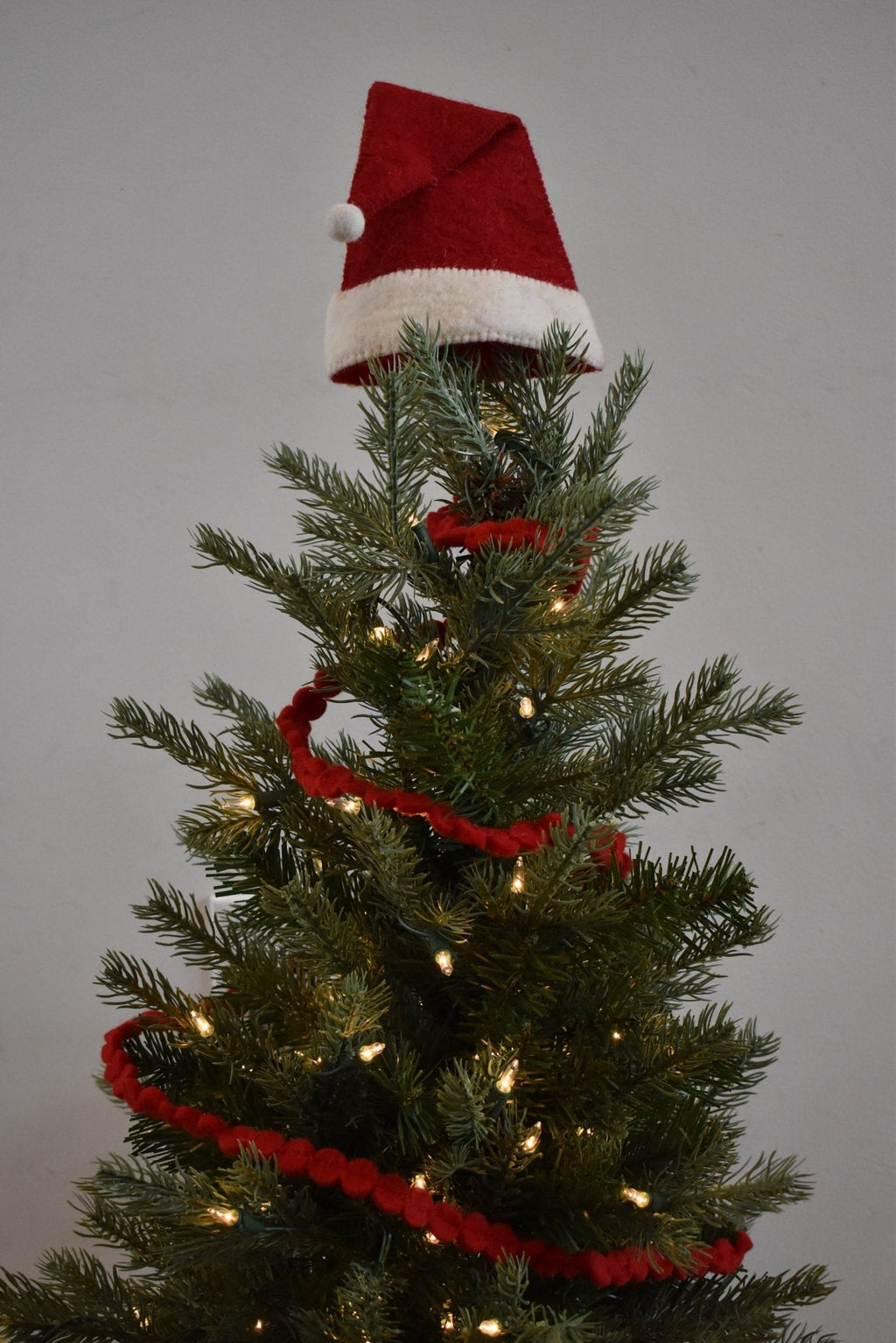 24 Piece Set- Iconic Christmas Mini Tabletop Tree Set- Hand Felted Wool Arcadia Home - Che Cose Belle