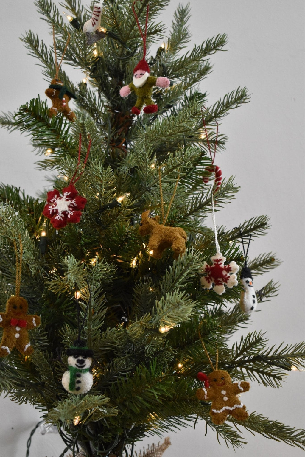 24 Piece Set- Iconic Christmas Mini Tabletop Tree Set- Hand Felted Wool Arcadia Home - Che Cose Belle