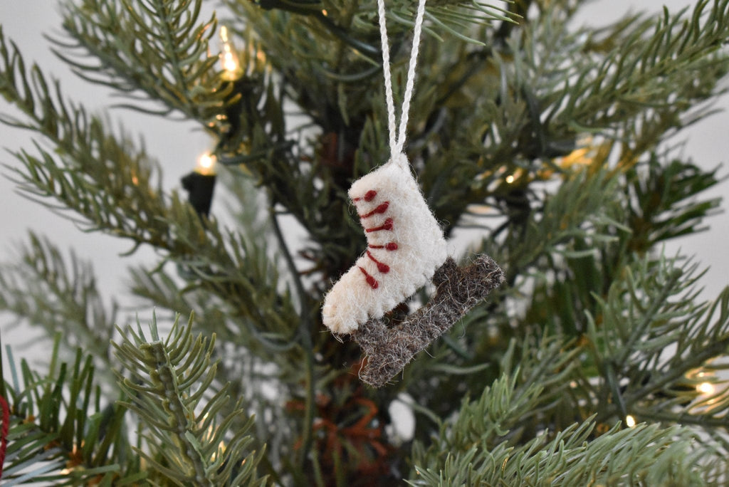 24 Piece Set- Iconic Christmas Mini Tabletop Tree Set- Hand Felted Wool Arcadia Home - Che Cose Belle