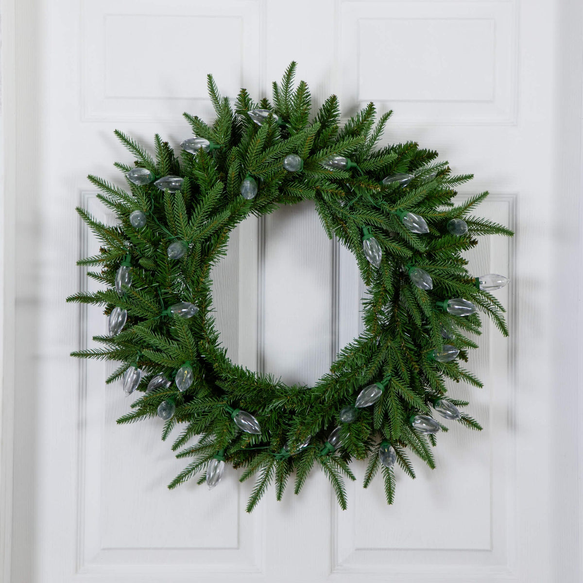 24" Pre-Lit Artificial Luxembourg Pine Christmas Wreath with 35 Multicolored Traditional Bulb LED Lights - Che Cose Belle