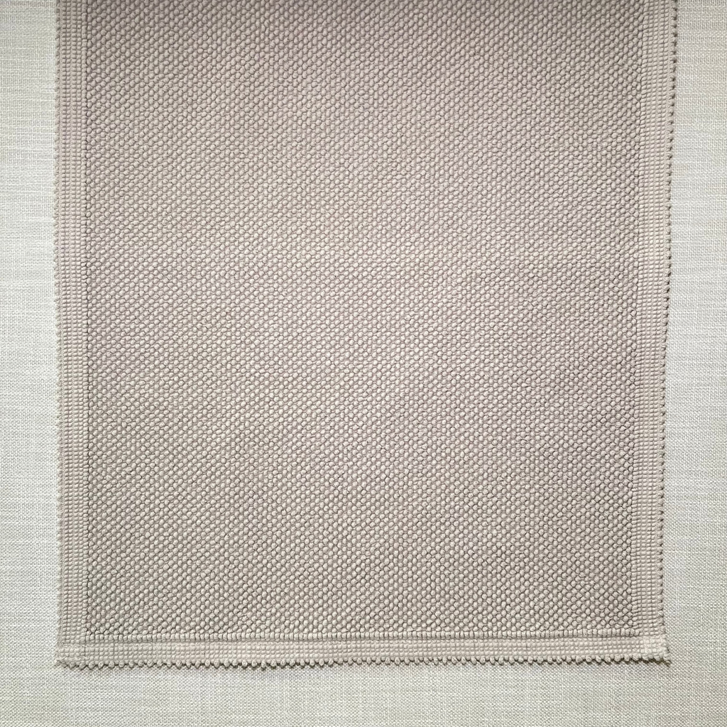 Eden Pebble Bath Rug (21" x 43")