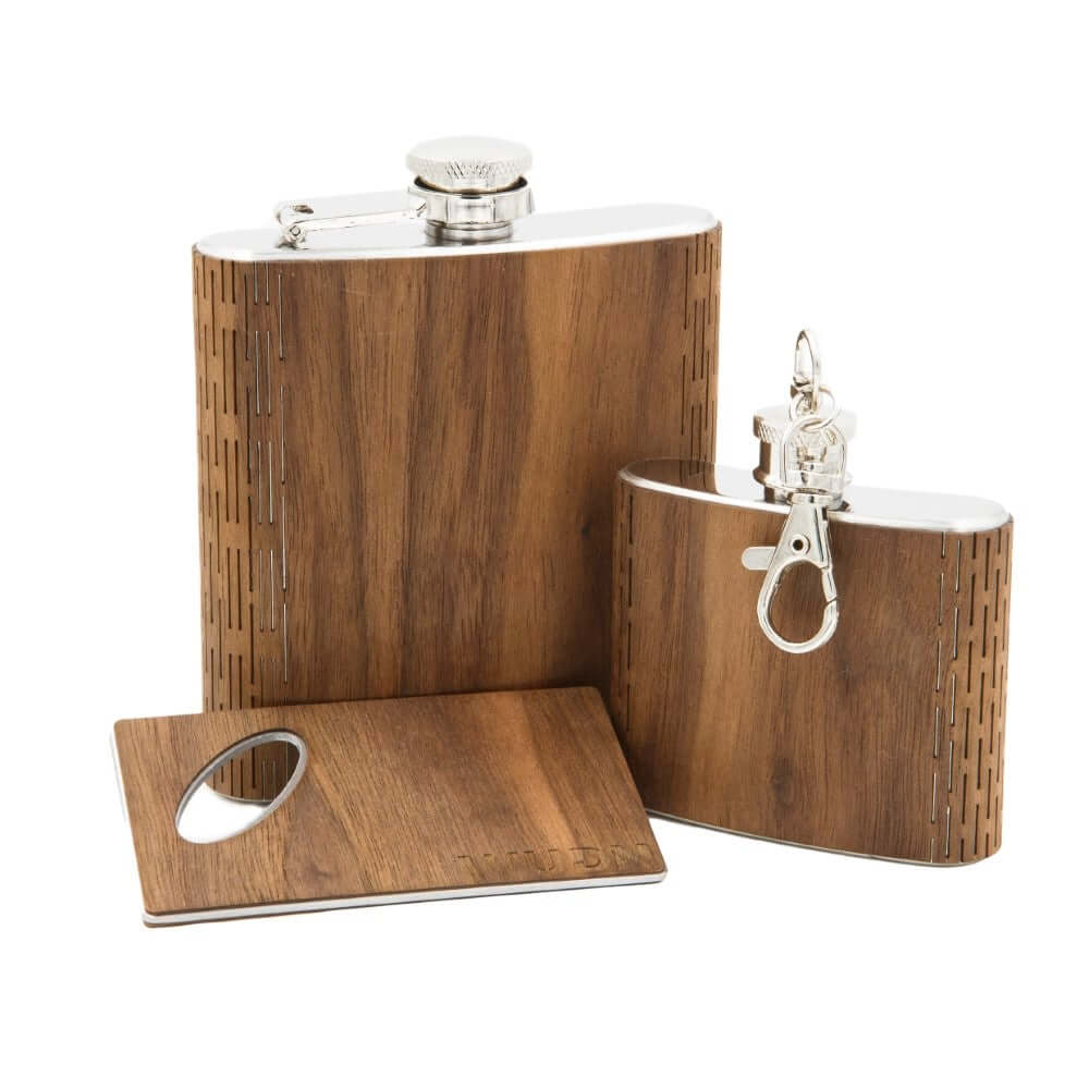 3-Piece Wooden Flask Set (6 oz. Hip Flask, 2 oz. Keychain Flask, Credit Card Bottle Opener) - Che Cose Belle