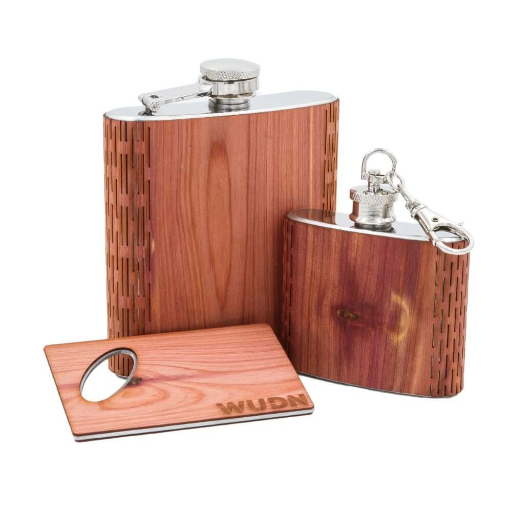 3-Piece Wooden Flask Set (6 oz. Hip Flask, 2 oz. Keychain Flask, Credit Card Bottle Opener) - Che Cose Belle