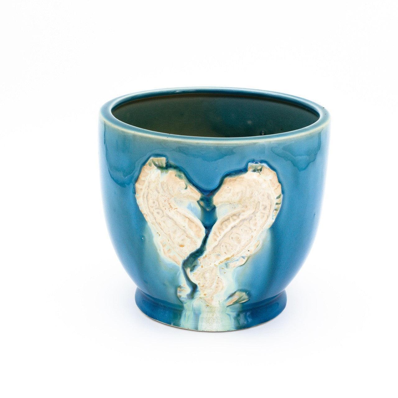Ocean Grotto Seahorse Footed Planter - Che Cose Belle
