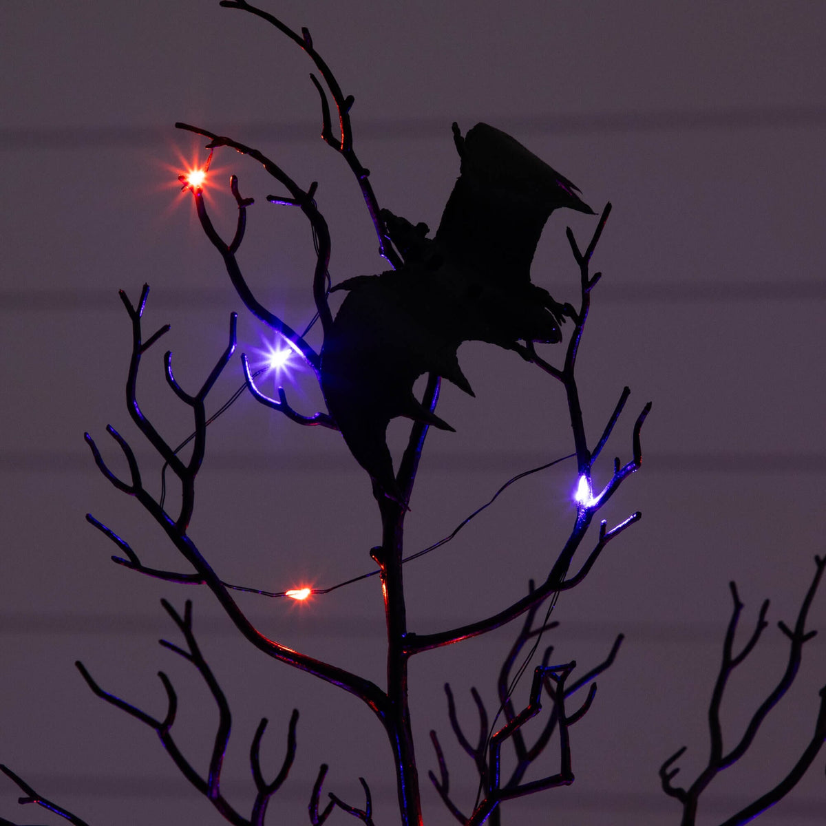 4' Pre-Lit Artificial Halloween Black Spooky Twig Tree with Bats and 120 Orange & Purple LED Lights - Che Cose Belle