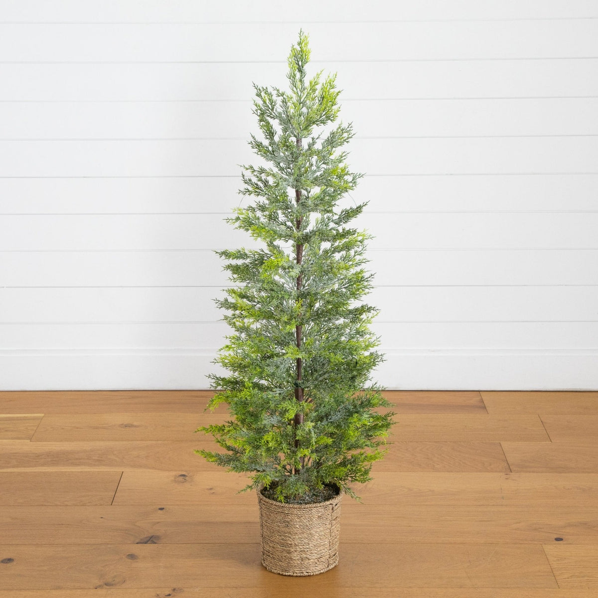 4’ Pre-Lit Artificial Snowed Cypress Christmas Tree with 120 LED Lights in Hyacinth Basket - Che Cose Belle