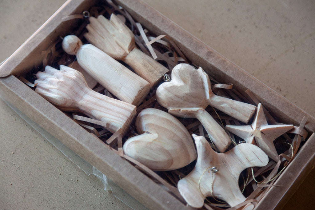 Gratitude Hands Ornament