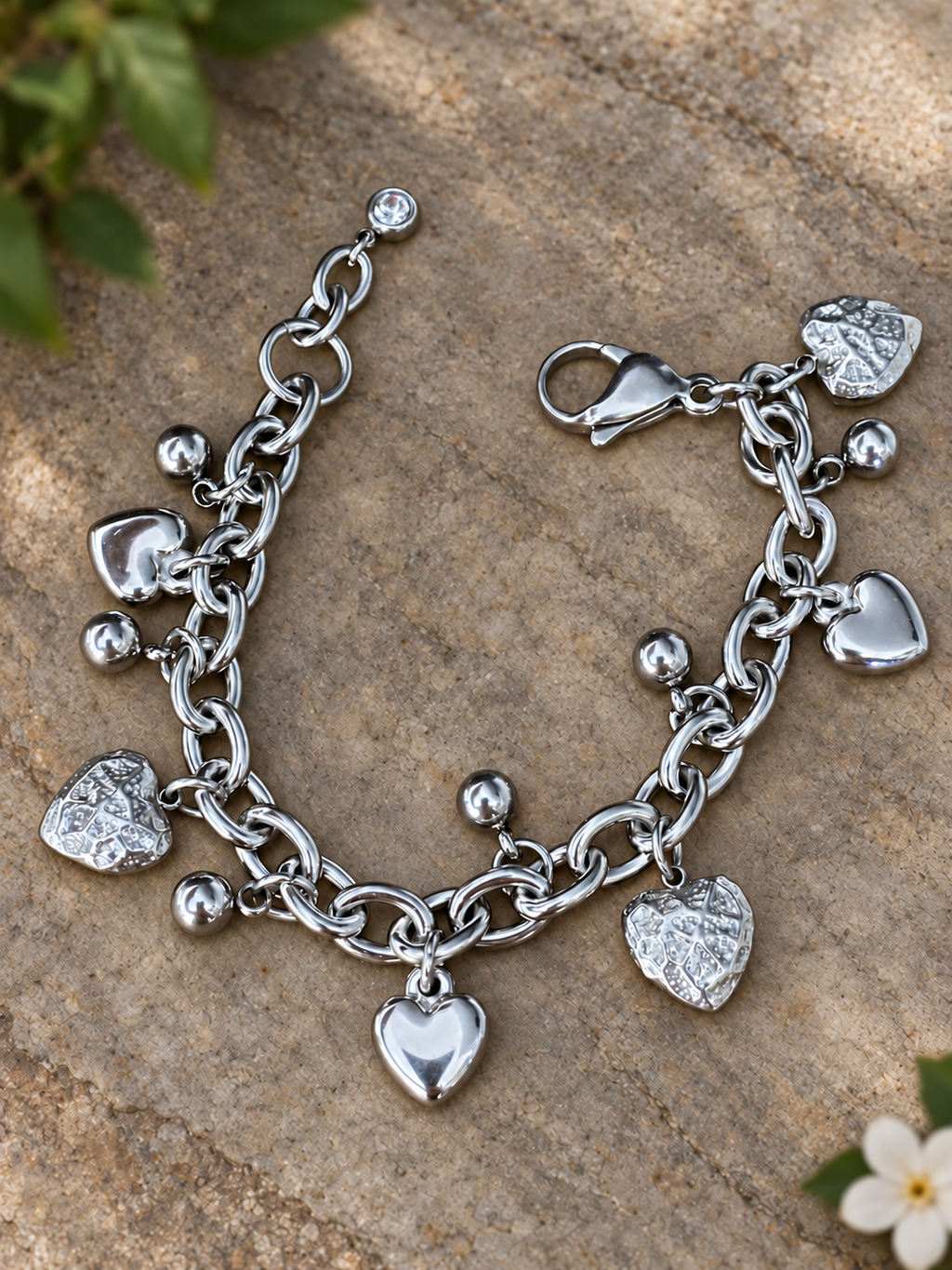 SOFIA HEART BRACELET