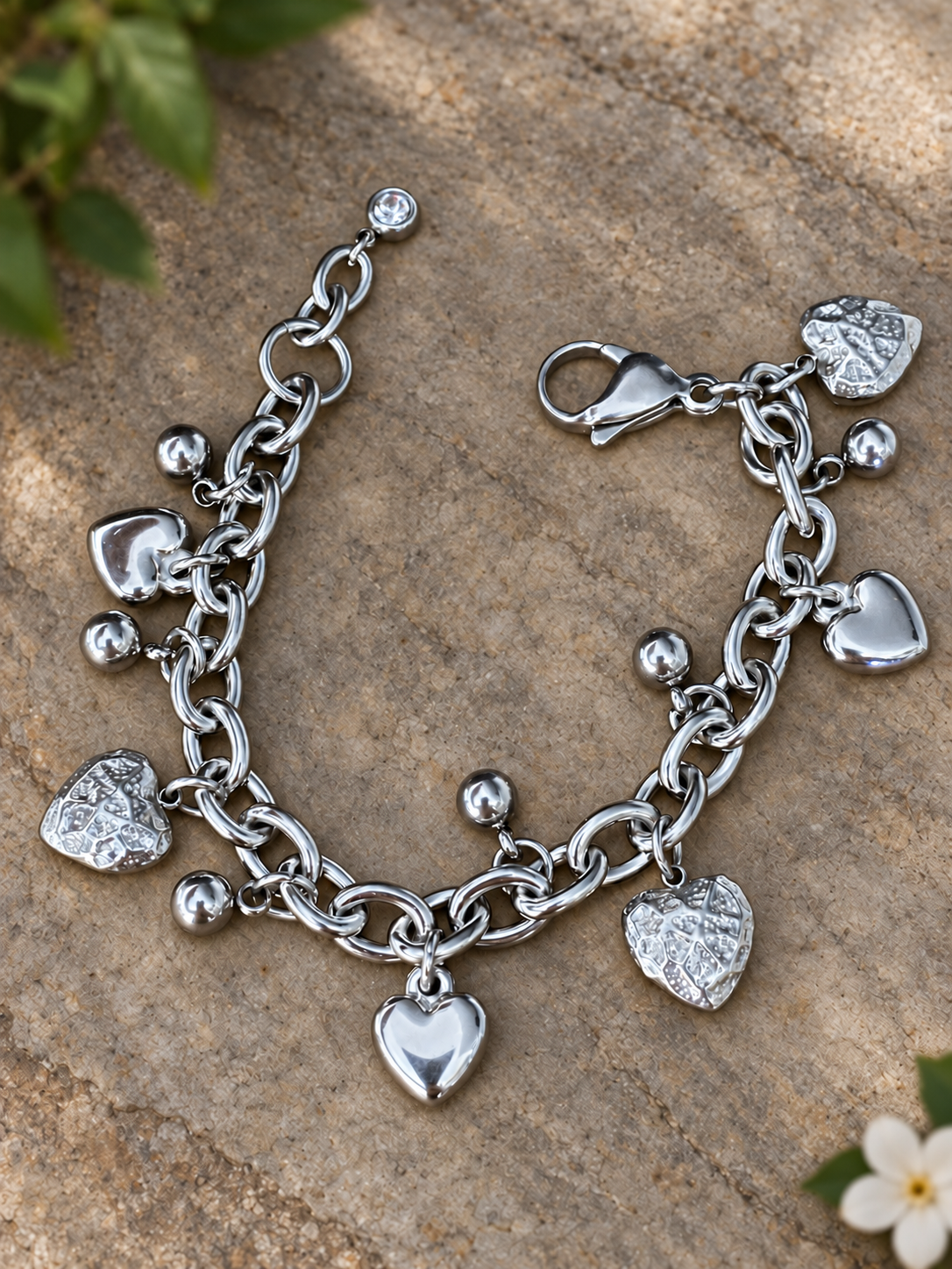 SOFIA HEART BRACELET