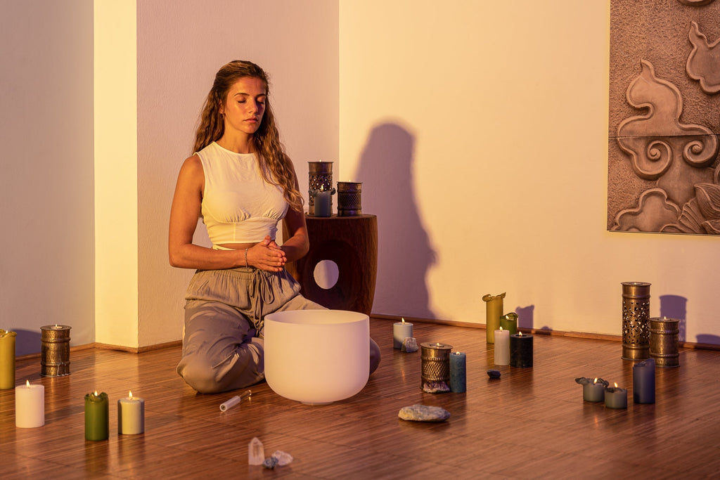 432 Hz Crystal Singing Bowl Chakra Set - 7 Pure White Quartz Bowls (8"–14") - Che Cose Belle