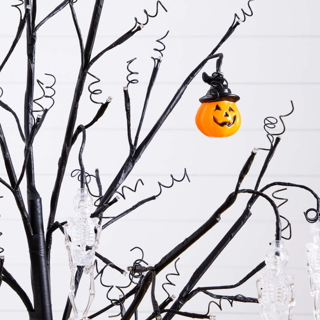 5' Pre-Lit Artificial Halloween Pumpkins and Skulls Ornament Tree with 72 Warm White LED Lights - Che Cose Belle
