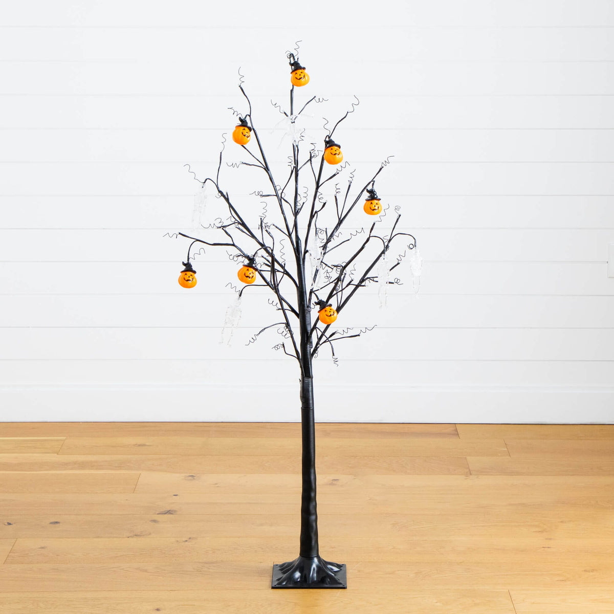 5' Pre-Lit Artificial Halloween Pumpkins and Skulls Ornament Tree with 72 Warm White LED Lights - Che Cose Belle