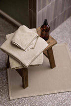 Eden Pebble Bath Rug (21" x 43")