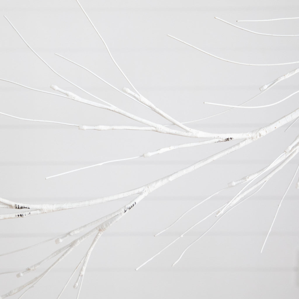 6’ Pre-Lit Artificial White Birch Garland with 48 Warm White LED Lights - Che Cose Belle