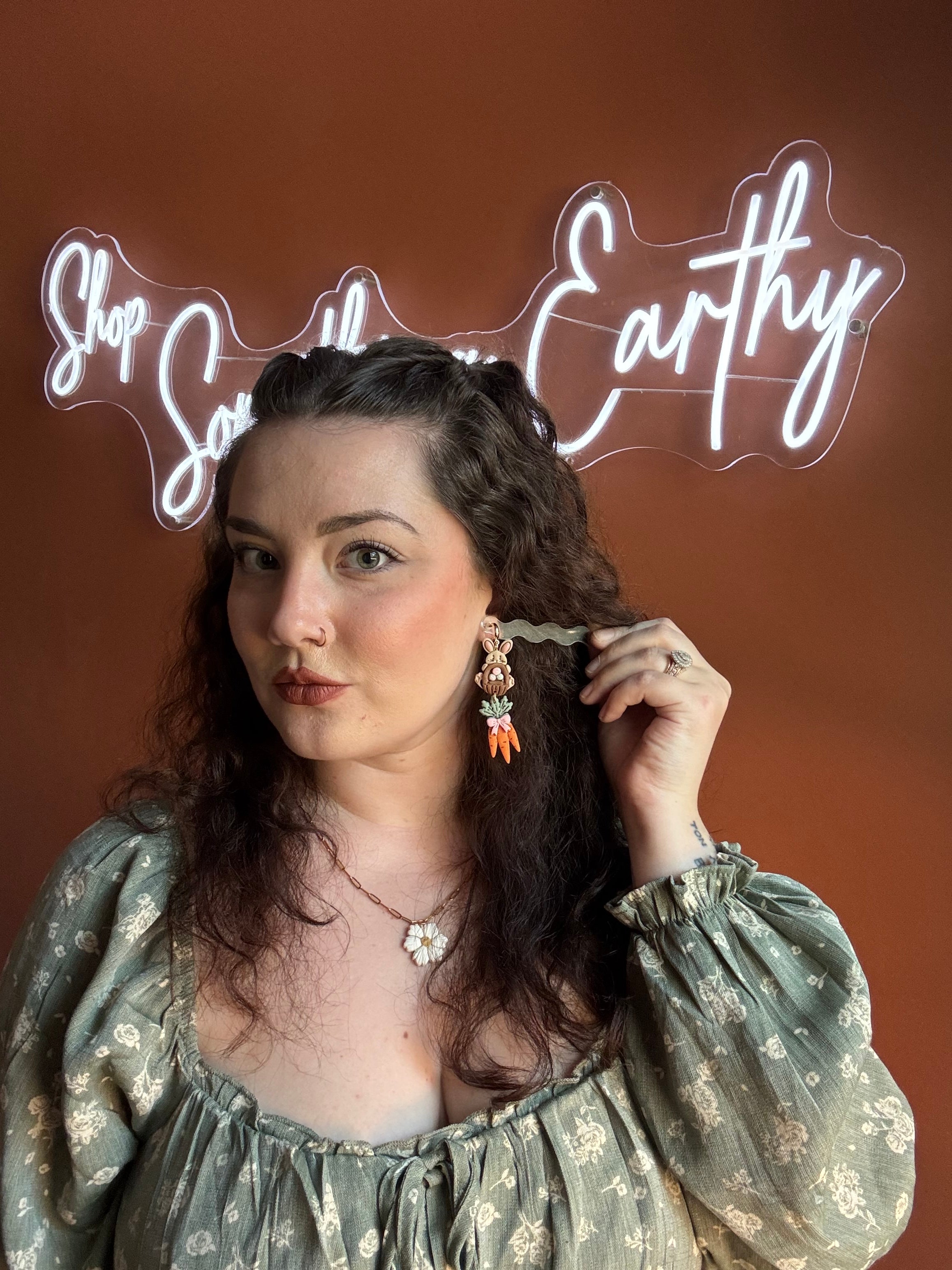 Hoppy Easter, Brown Bunny