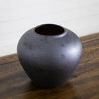 7" Black Round Urn Vase - Che Cose Belle
