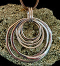 🔘 7-Layered Asymmetrical Circle Pendant Necklace – Bold. Minimal. Fabulous. - Che Cose Belle