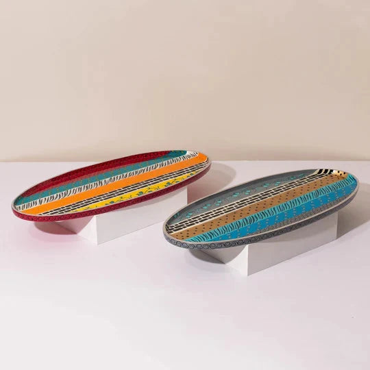 Serving tray with colorful striped design – Ovela series