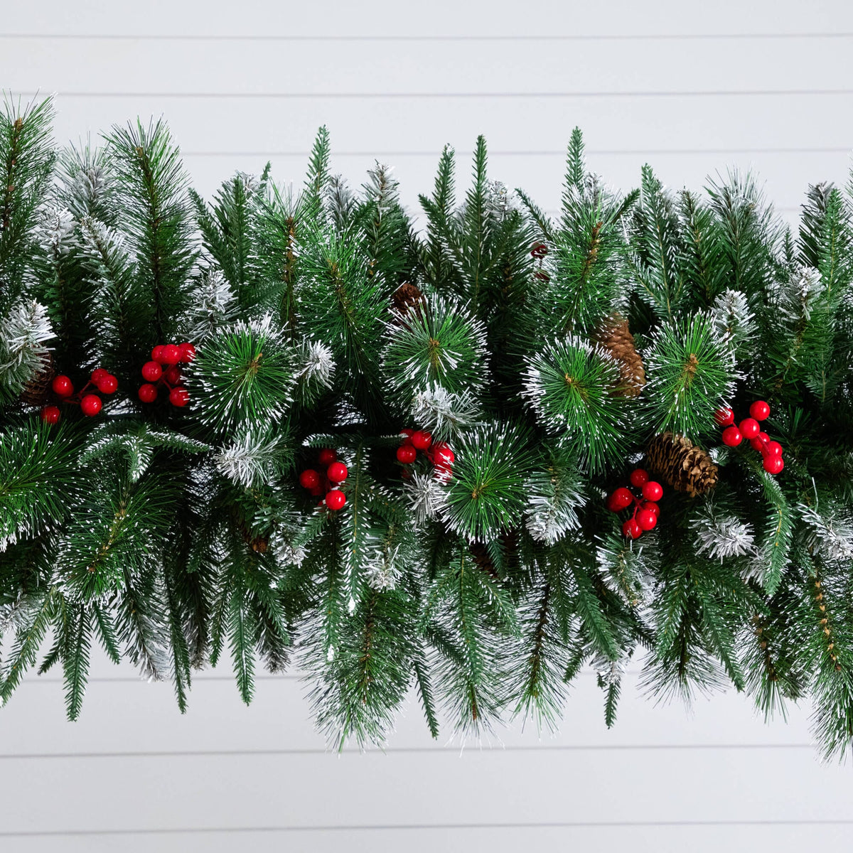 8' Artificial Holiday Green Christmas Pine Archway with Pinecones and Berries - Che Cose Belle