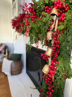 9ft Cedar and Red Berry Garland - Ship by 9/30/2026 - Che Cose Belle