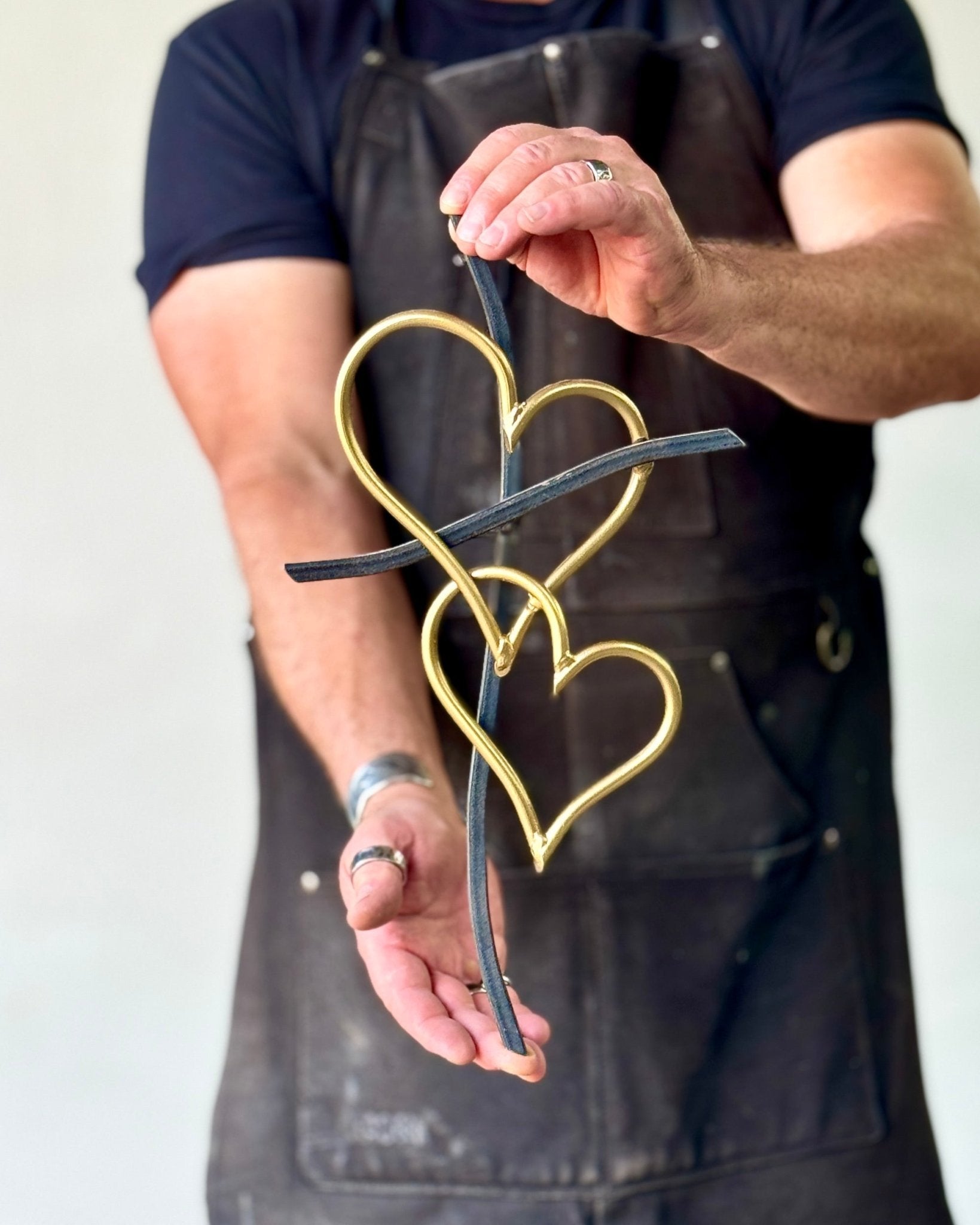 Walk In Love "Hearts Of Gold" Cross - Che Cose Belle