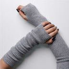 Arm Warmers: Örgöö - 100% Mongolian Cashmere