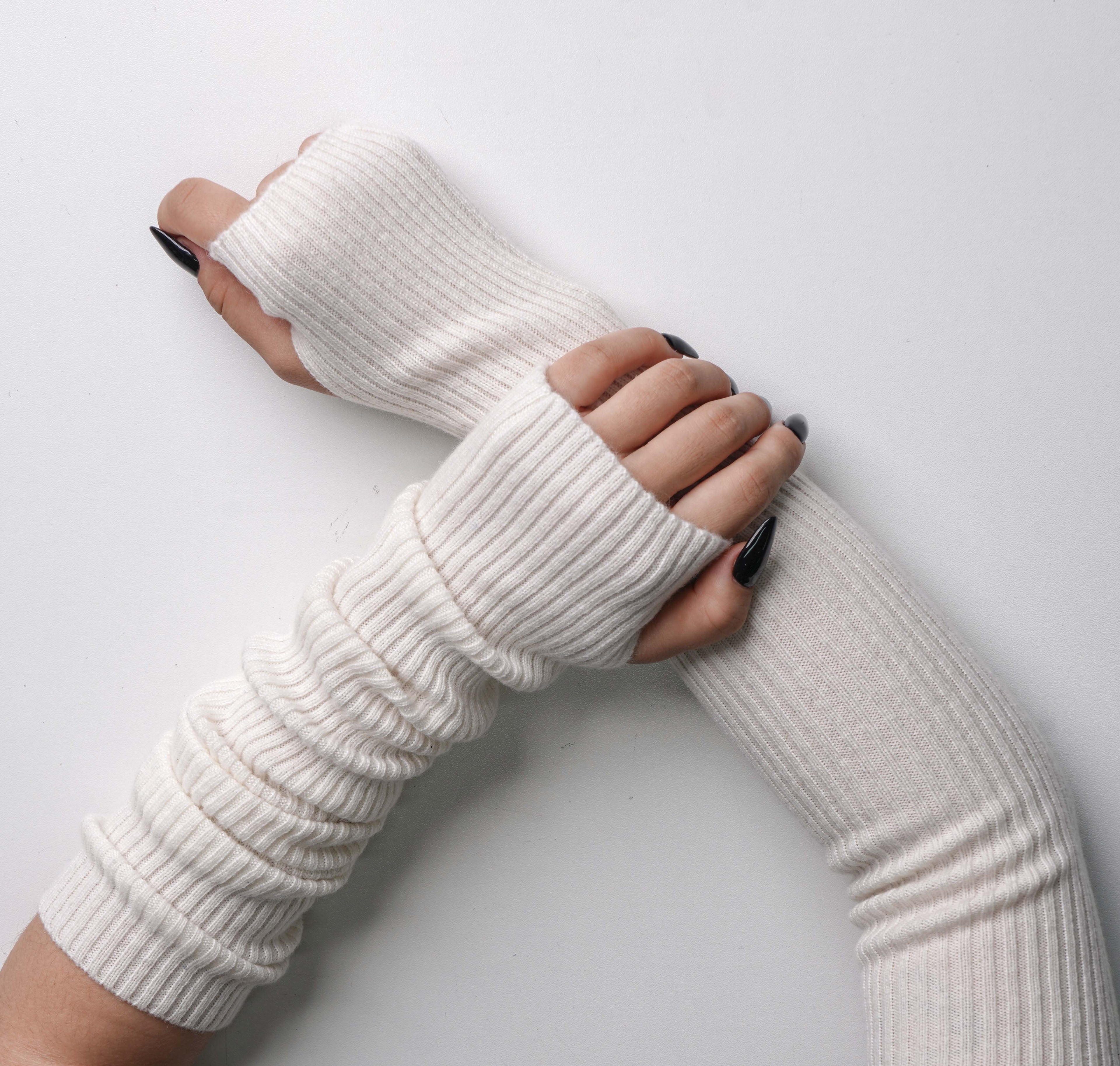 Arm Warmers: Örgöö - 100% Mongolian Cashmere