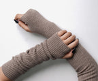 Arm Warmers: Örgöö - 100% Mongolian Cashmere