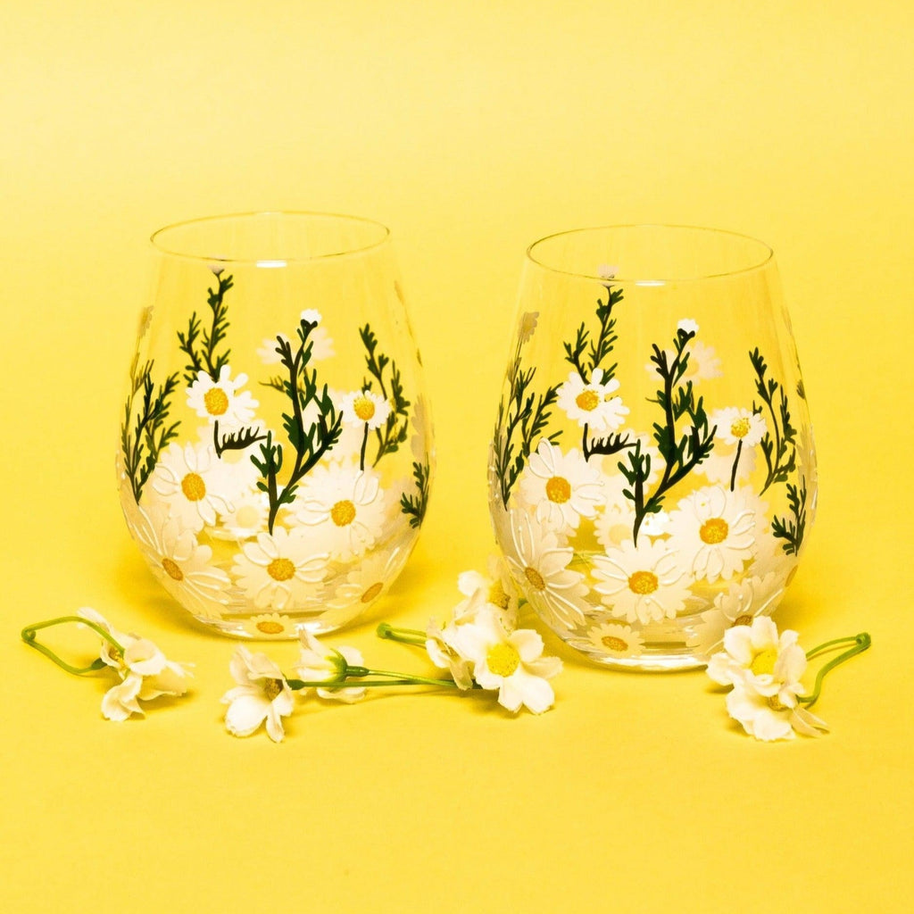 Daisy Painted Stemless Wine Glasses