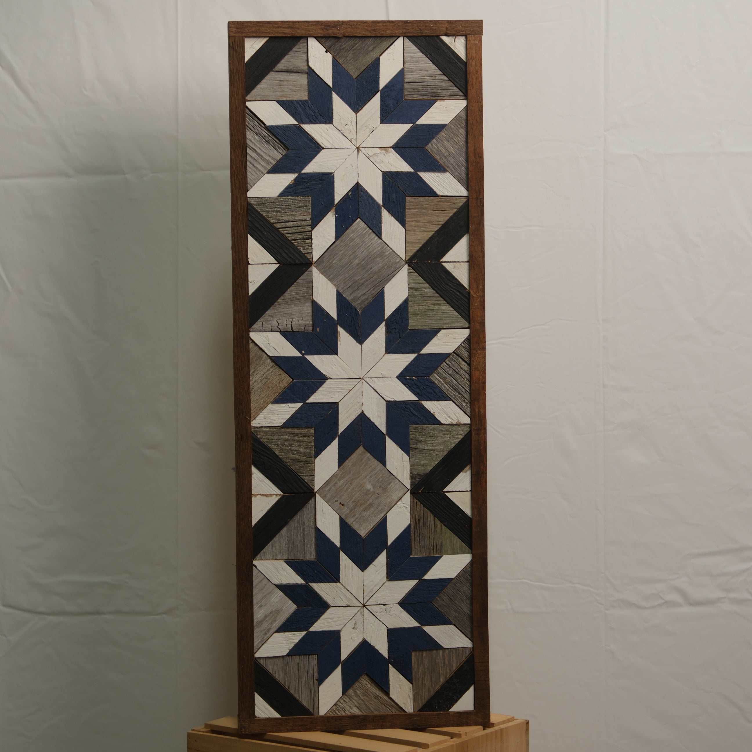 Handmade Amish Barn Quilt Banner Wall Art – 10.5in x 30in Reclaimed Wood Mosaic