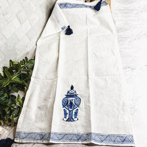 Chinoiserie Tea Towels 100% Cotton Oversized Embroidered Dish Towels Tassels