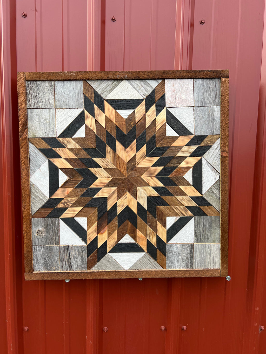 Amish Handmade Barn Quilt Wall Art – Reclaimed Barn Wood – 20.75” x 20.75”