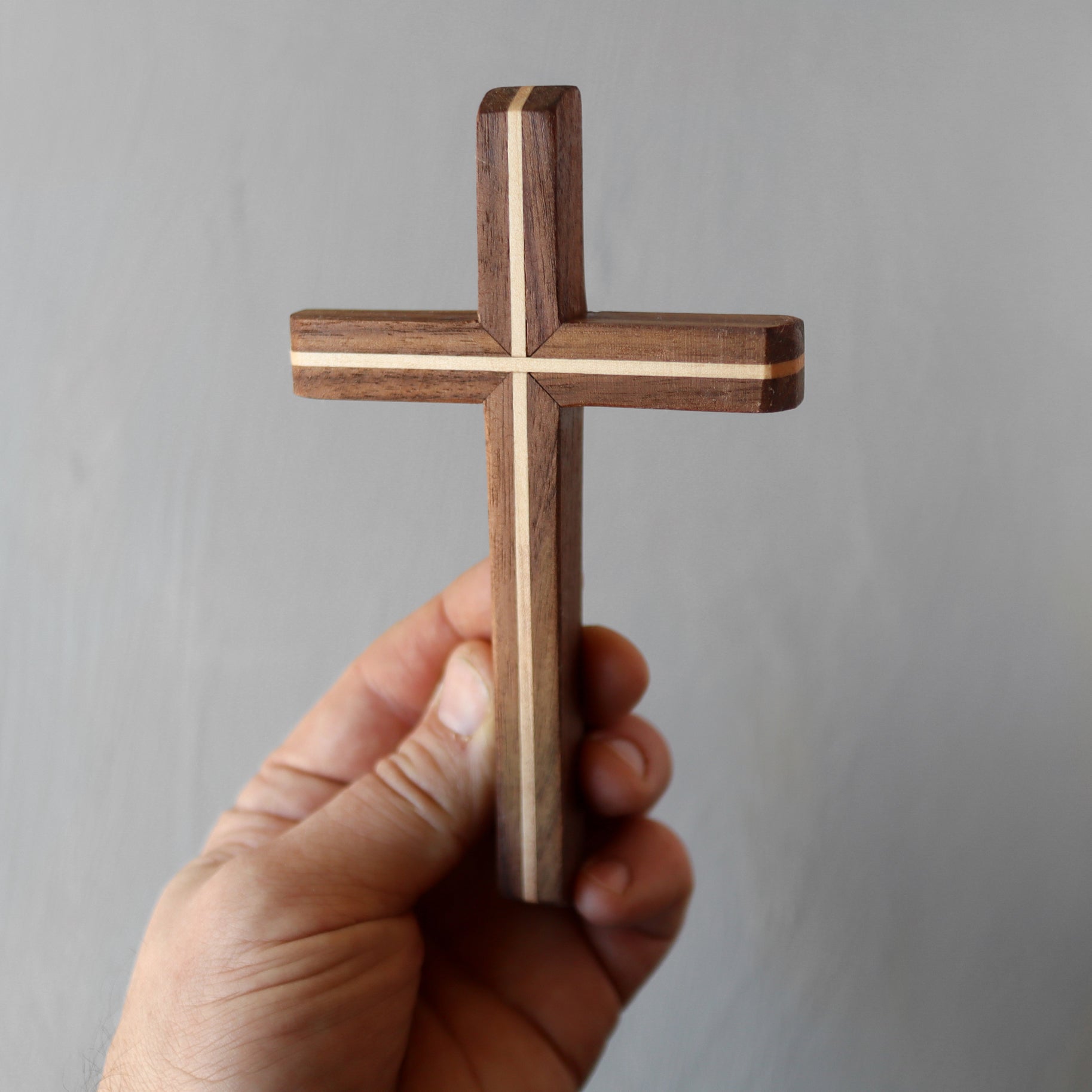 The Thinline Cross