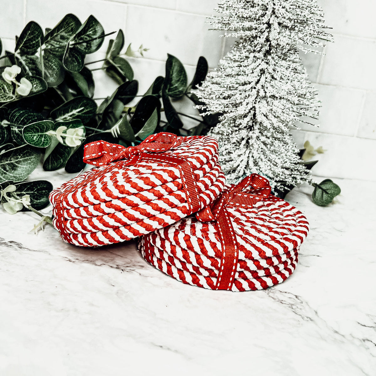 Black Braided Coaster Set 4-Pack Candy Cane Stripe Coasters Table Protectors