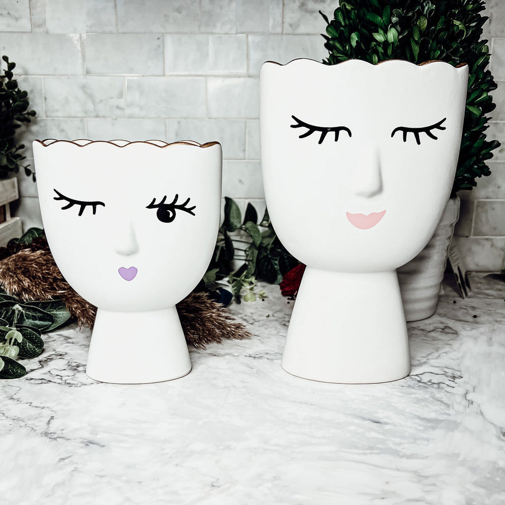Coquette Porcelain Vases Set Of 2 Wink And Smile Ceramic Vases With Gold Trim Slim Vanity Decor