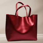 Luxe Leather Tote: Timeless & Sophisticated