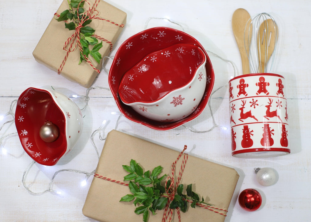 Winterfest 3 Piece HandPainted Nesting Bowl Set - Snow Flake - Che Cose Belle